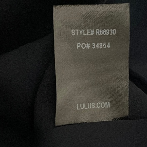 Lulu’s Destined for Chicness Navy Blue One-Shoulder Romper size L. Navy Blue. - Picture 7 of 12